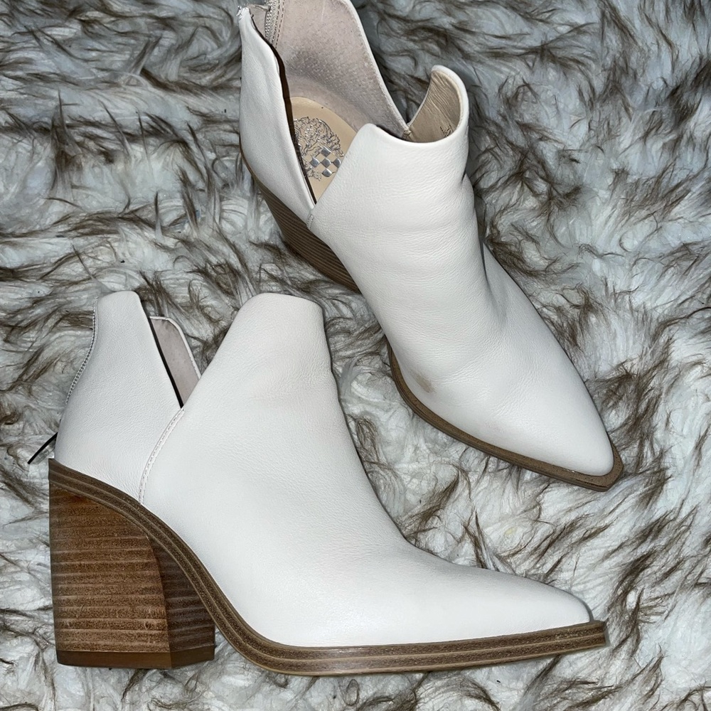 Vince camuto eggshell booties